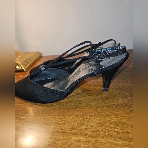 Night Life Heels new in box - Picture 6 of 10